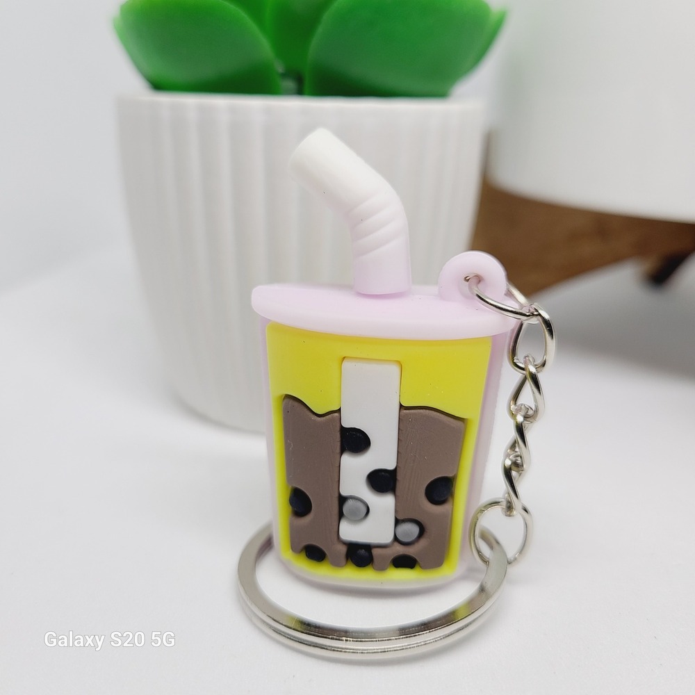 Boba Tea Keychain Cute Milk Tea Drink Keyring Accessory Women's Girls NWOT - Picture 3 of 6